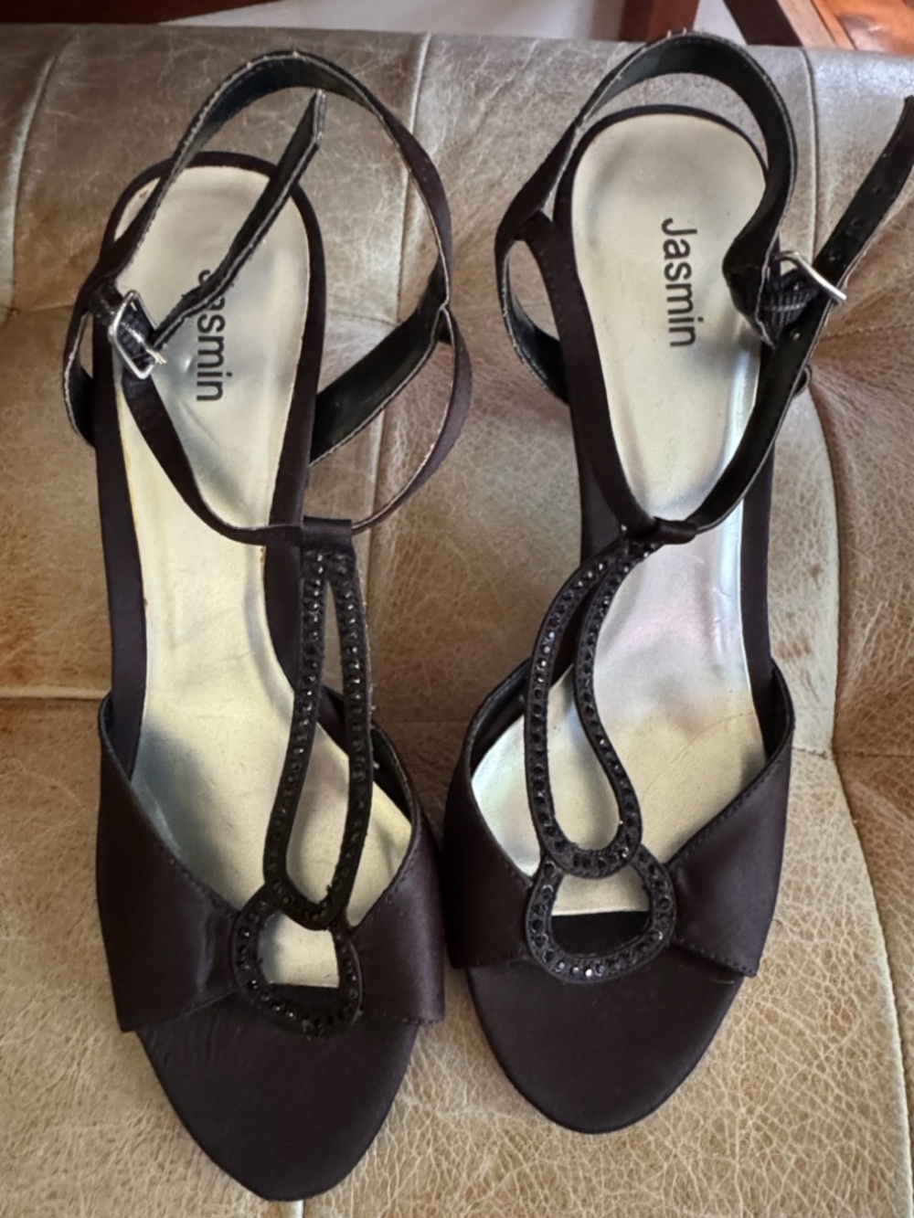 Black Strappy Women's Heeled Sandals by Jasmin